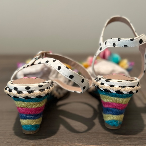 Betsy Johnson Polka Dot Koko Wedges - Picture 6 of 6